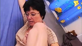 Üvey Kız K...
