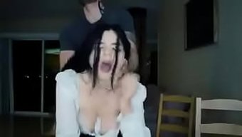 Videodaki ...