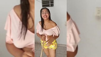 Latina Kız...