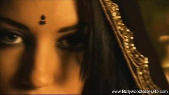 Hindistan'...