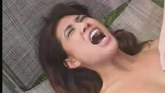 Asyalı Ve ...