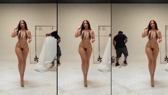 Bikinili B...