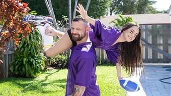 Minik Ve T...