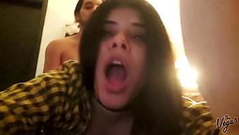 Venezüella...