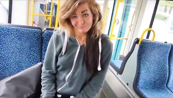 Tramvayda ...