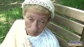 Genç Fahiş...