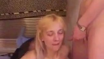 Anne Ve Üv...