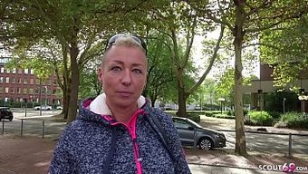 Anne Mandy...