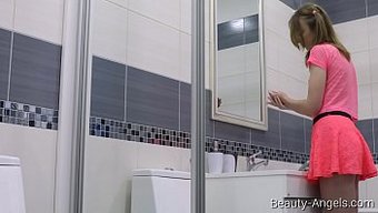 Genç (18+)...