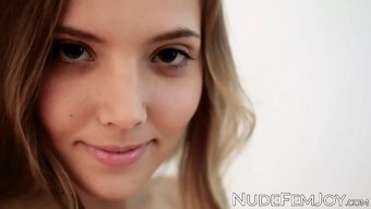 Genç (18+)...