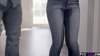 Genç (18+)...