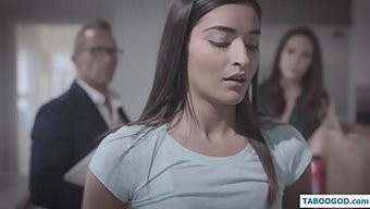 Genç Kız Y...