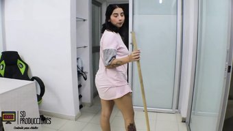 Göğüslü Üv...