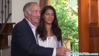 Latina Gen...