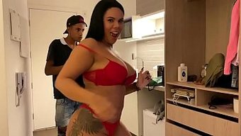 Milf Porno...