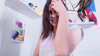 Genç (18+)...