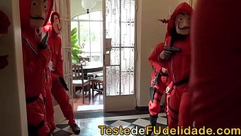 Genç (18+)...